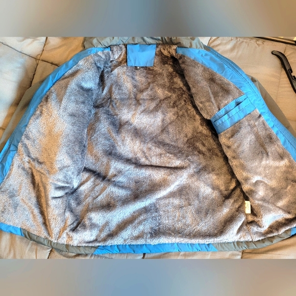 M/M High-Performance Outdoor blue Jacket - Picture 7 of 8